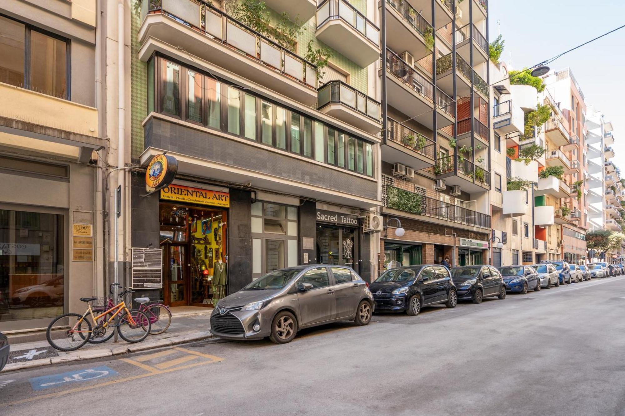 Dimora Del Teatro Sightly Apartment Bari