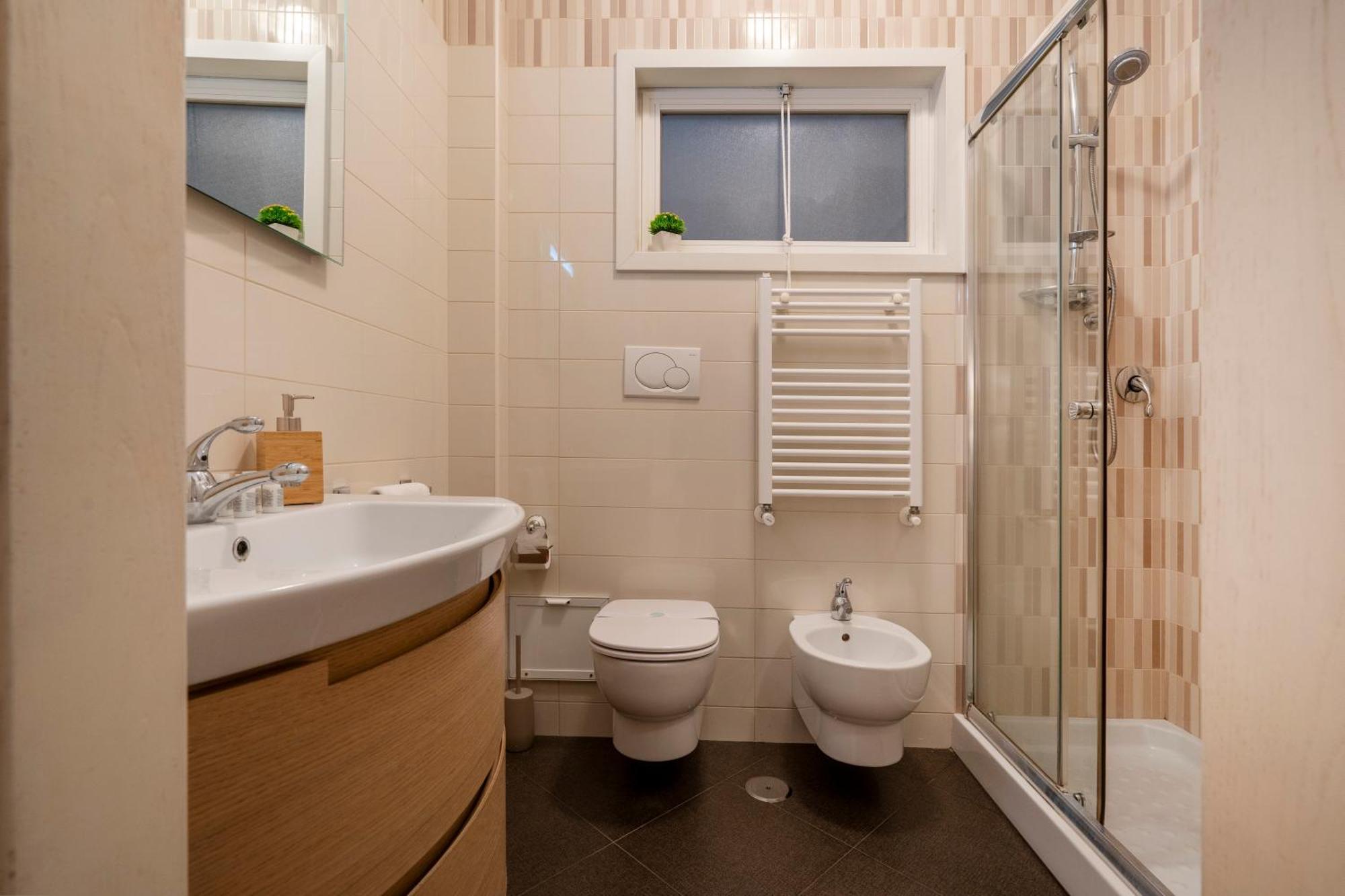 Apartment Dimora Del Teatro Sightly Bari