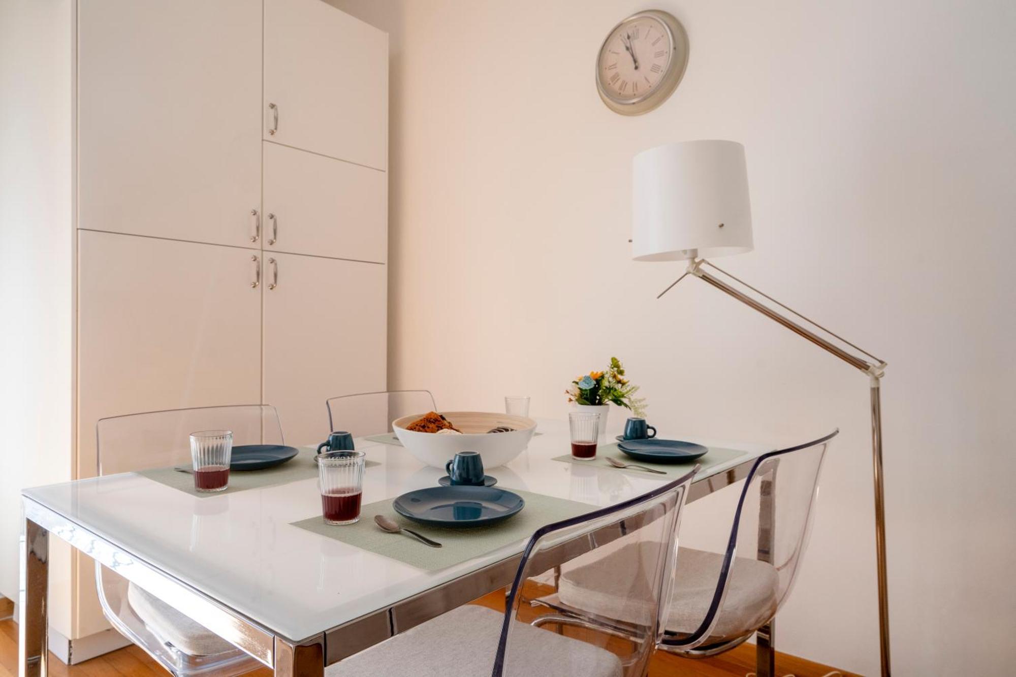 Dimora Del Teatro Sightly Apartment